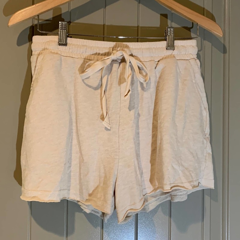 Three Bird Nest Cream Drawstring Lounge Shorts